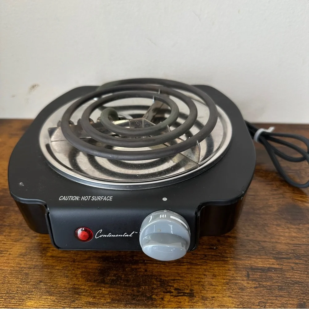 Continental Electric Single Burner Hot Plate 1100W - Model CE23309 - Black